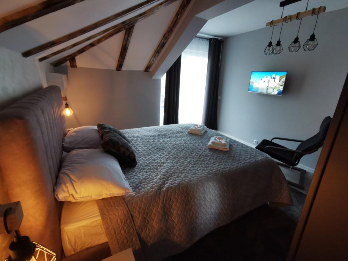 Kuca Za Odmor-Zelena Oaza Hotel Golubac Buitenkant foto