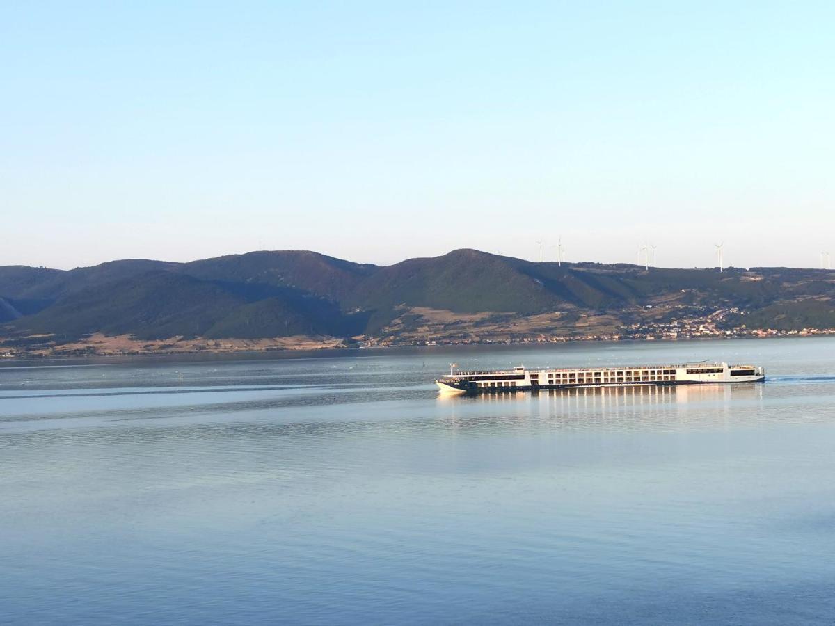 Kuca Za Odmor-Zelena Oaza Hotel Golubac Buitenkant foto